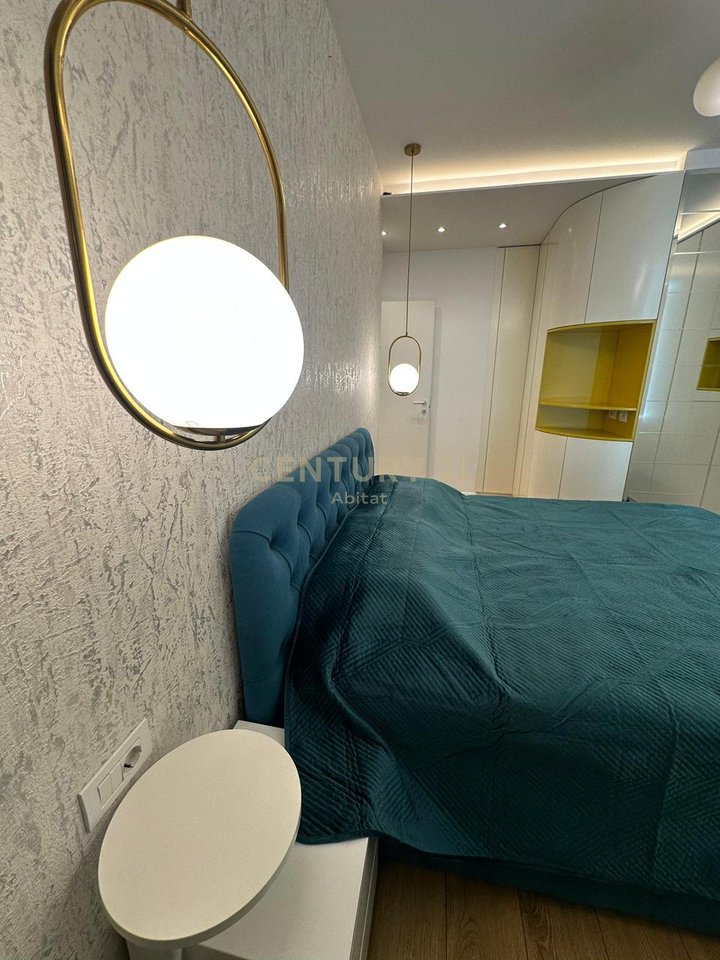 JEPET APARTAMENT 2+1+2 PER QIRA TEK ISH FUSHA E AVIACIONIT, TIRANE