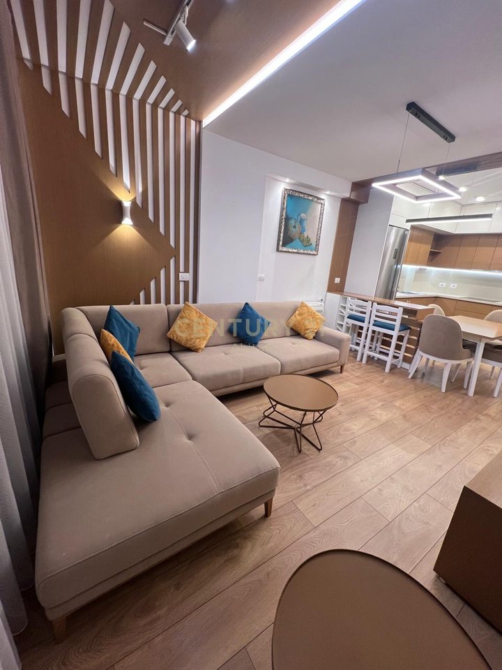 JEPET APARTAMENT 2+1+2 PER QIRA TEK ISH FUSHA E AVIACIONIT, TIRANE