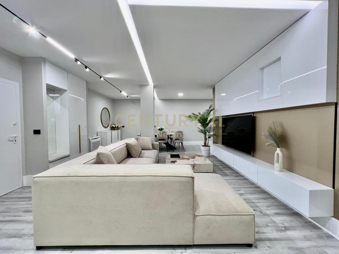 QIRA, APARTAMENT DELUXE 2+1+2 te BLLOKU‼️