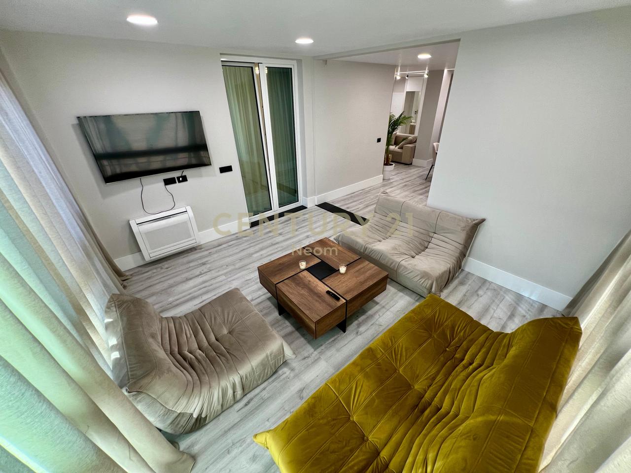 QIRA, APARTAMENT DELUXE 2+1+2 te BLLOKU‼️