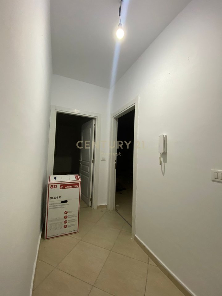 GOLDEN PARK, JAPIM ME QIRA APARTAMENT 1+1