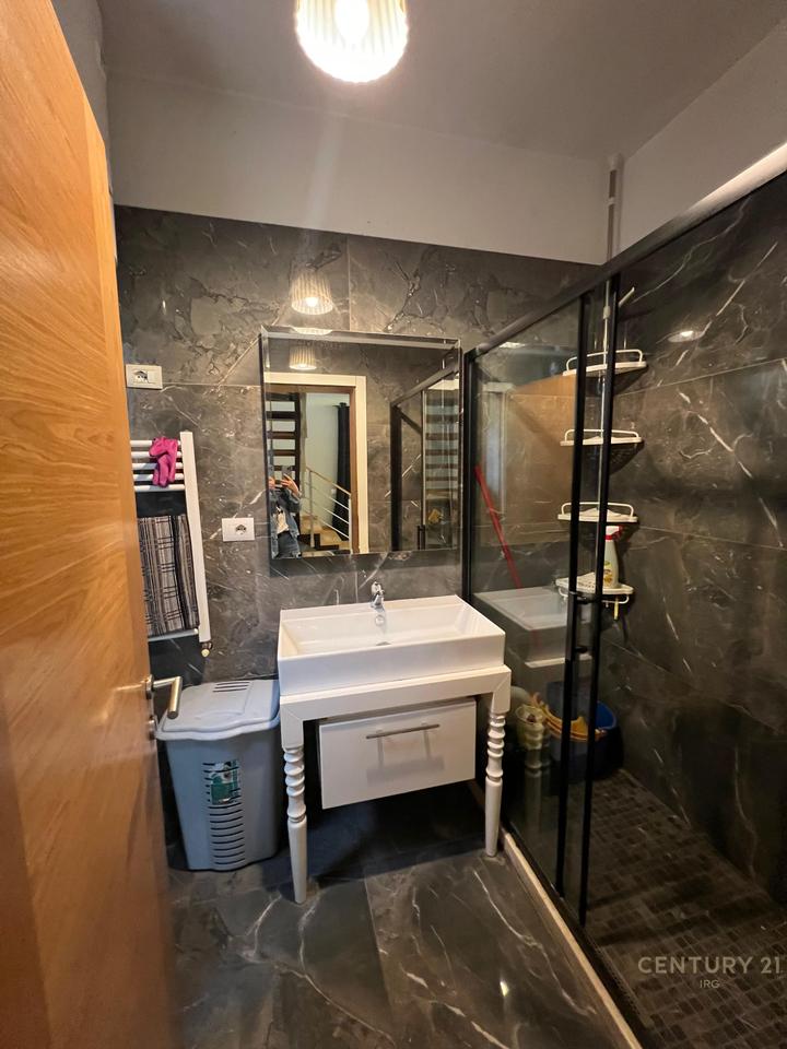 DUPLEX PER QIRA TEK JORDAN MISJA!