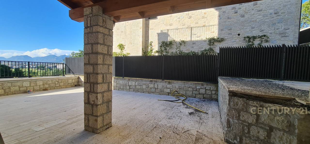 VILE INDIVIDUALE TE SECRET GARDEN!