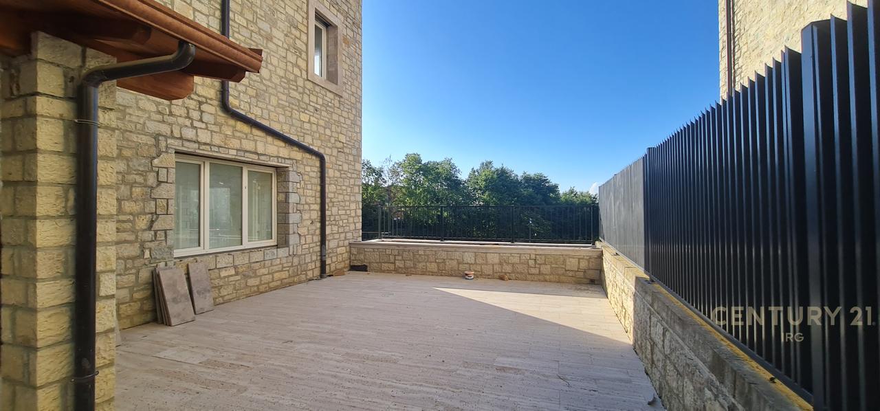 VILE INDIVIDUALE TE SECRET GARDEN!