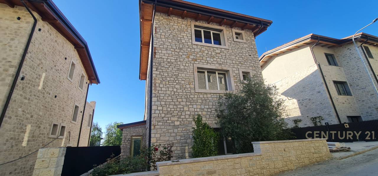 VILE INDIVIDUALE TE SECRET GARDEN!