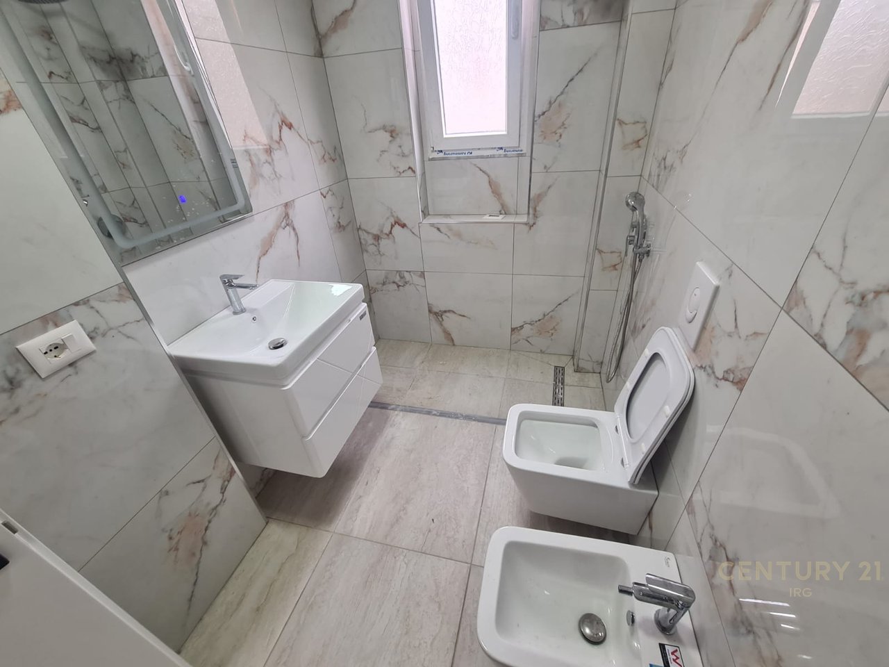 APPARTAMENTO 1+1+RIPOSTIGLIO SOLO IL 21 DICEMBRE!