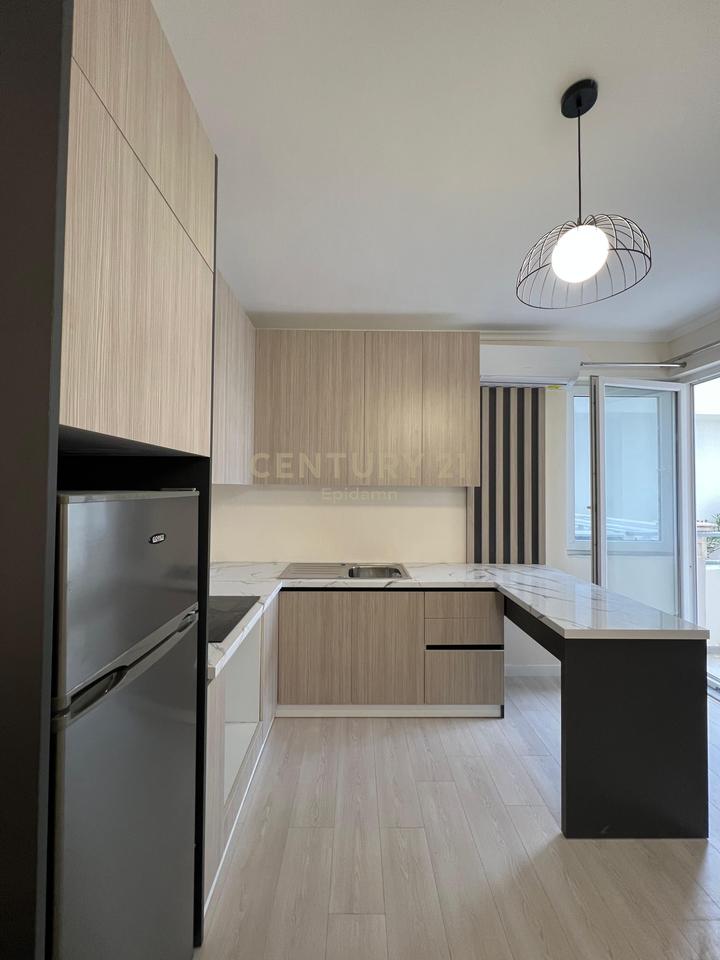 APARTAMENT 1+1 PER SHITJE NE VOLLGA, PAMJE DETI !