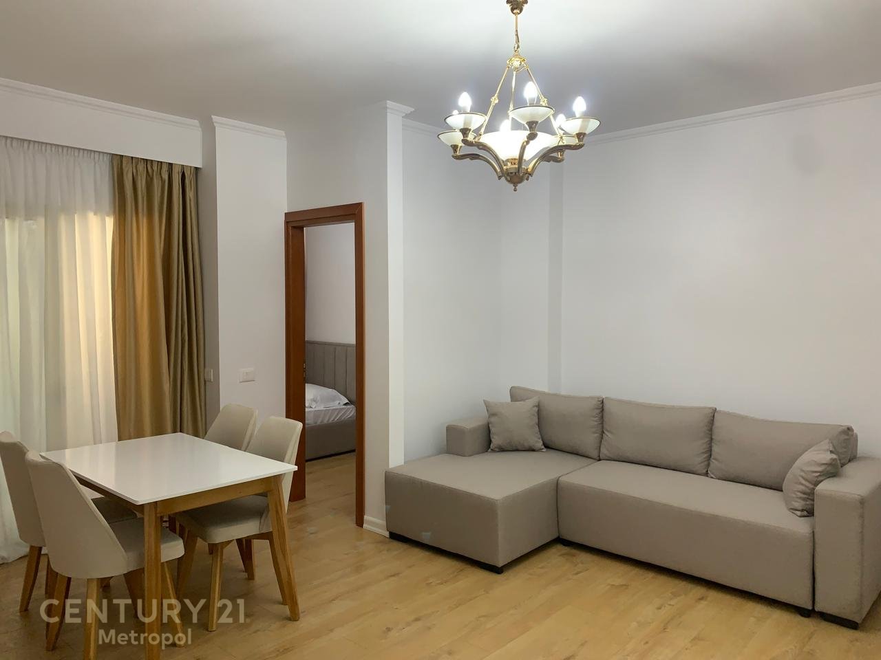 Appartamento 2+1 in Vendita, Dry Lake