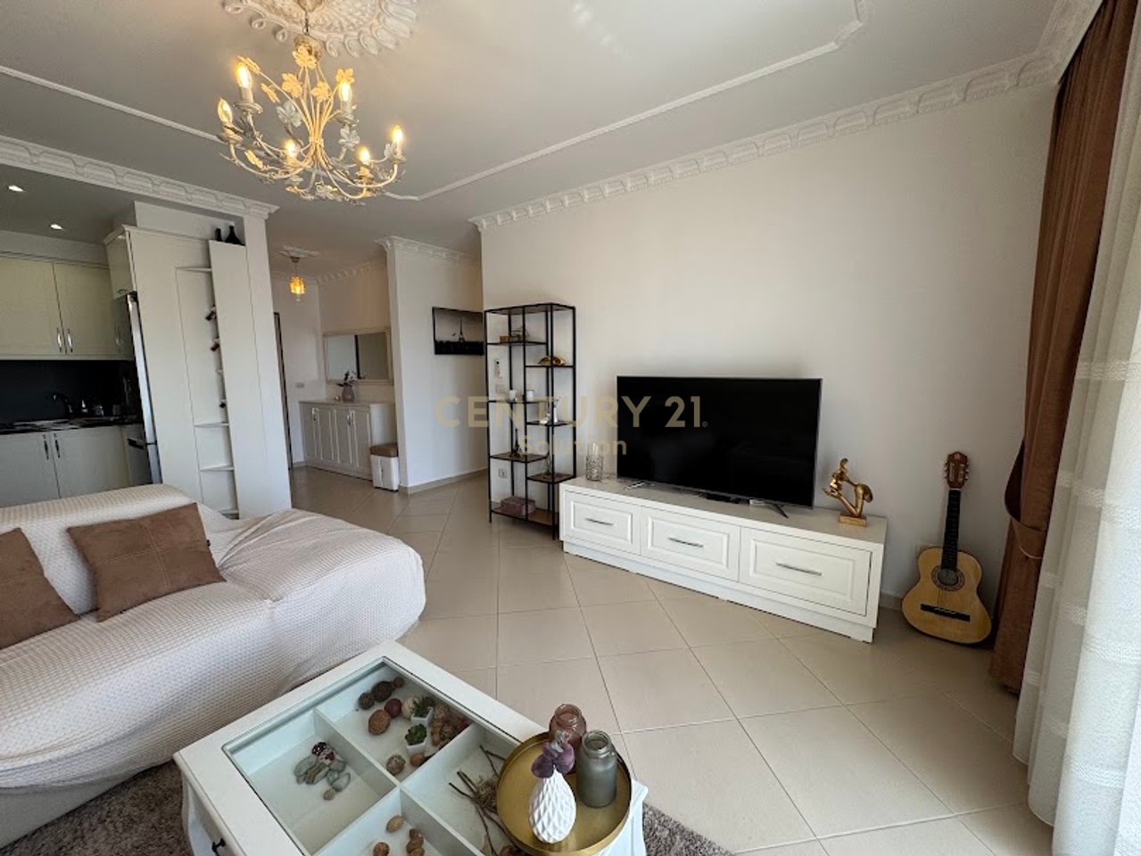 APARTMENT 2+1+2 FOR RENT IN ASTIR !