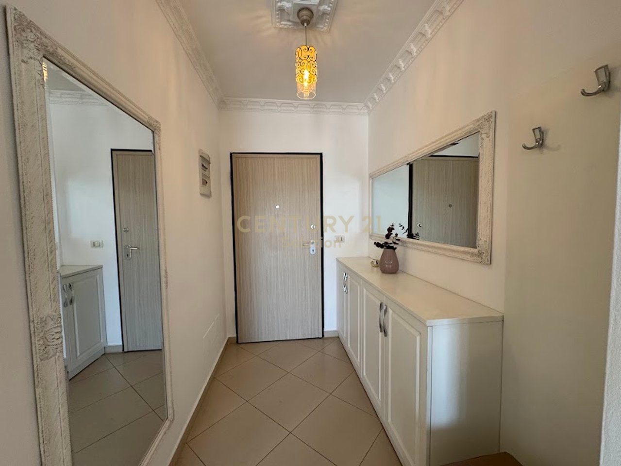 APARTMENT 2+1+2 FOR RENT IN ASTIR !