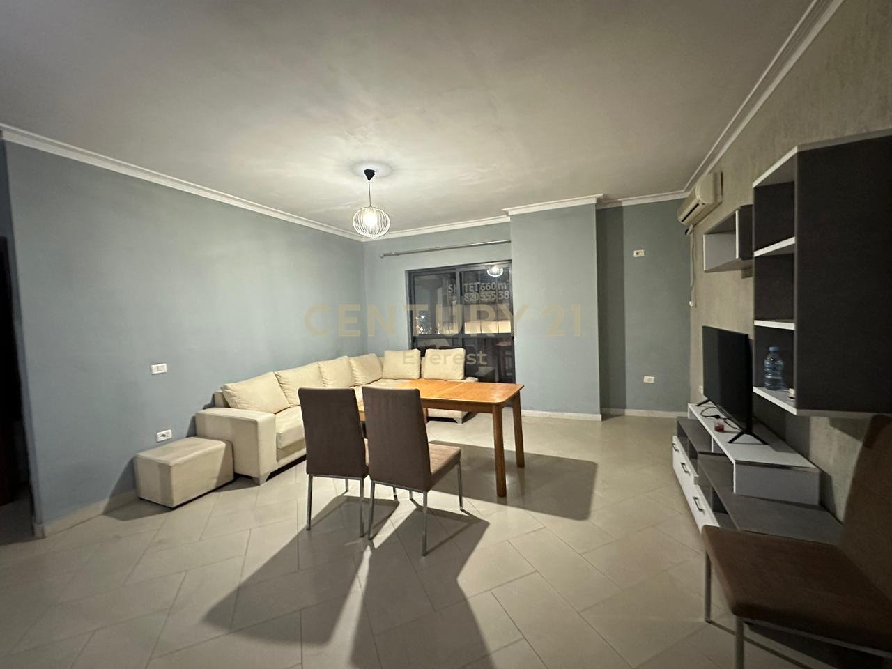 ASTIR, JAPIM ME QIRA APARTAMENT PER ZYRE