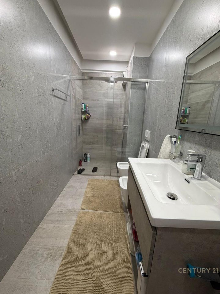 Apartment 2+1+2 +Parking at Star Complex!