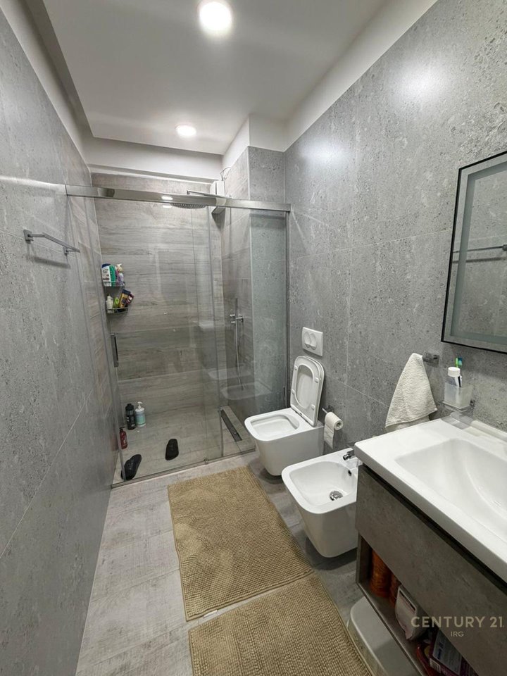 Apartment 2+1+2 +Parking at Star Complex!