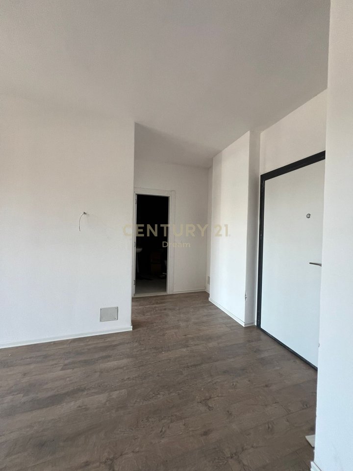 BULEVARDI I RI, SHESIM APARTAMENT 1+1