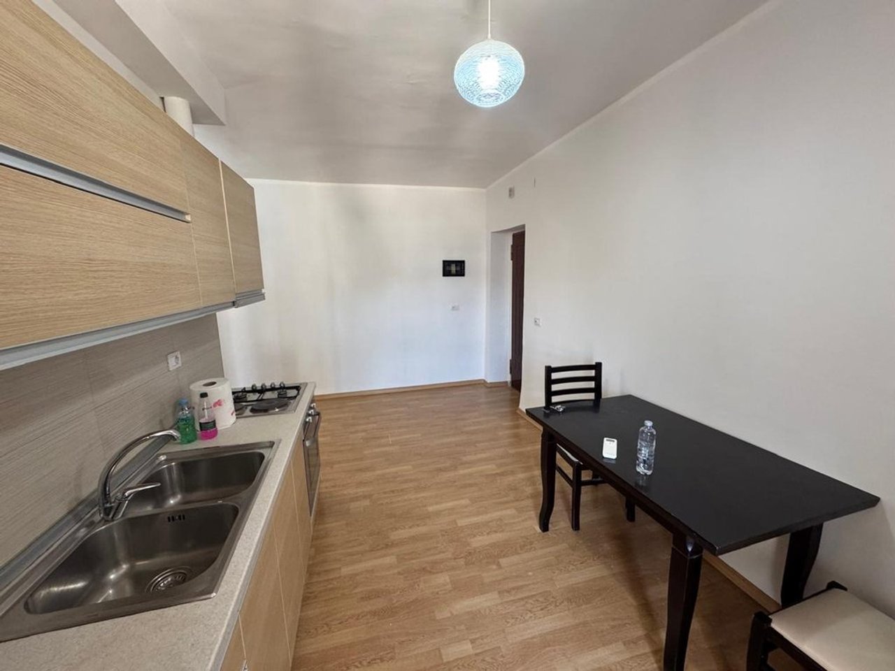 APARTAMENT 2+1 PER SHITJE,NE BULEVARDIN VLORE-SKELE!