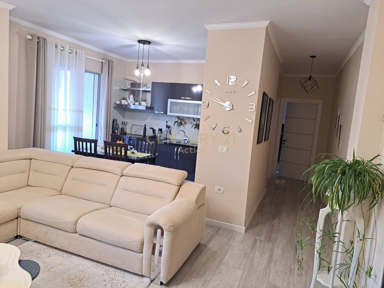 APARTMENT FOR RENT CONVERTED INTO 2+1+2, FRESH!