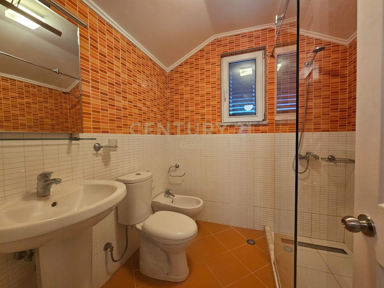 VILE PER QERA PRANE TEG!