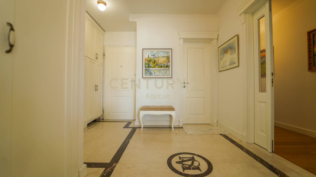 APPARTAMENTO SUPER PREMIUM IN VENDITA – LAGO ARTIFICIALE, ADIACENTE AL GIARDINO ZOOLOGICO