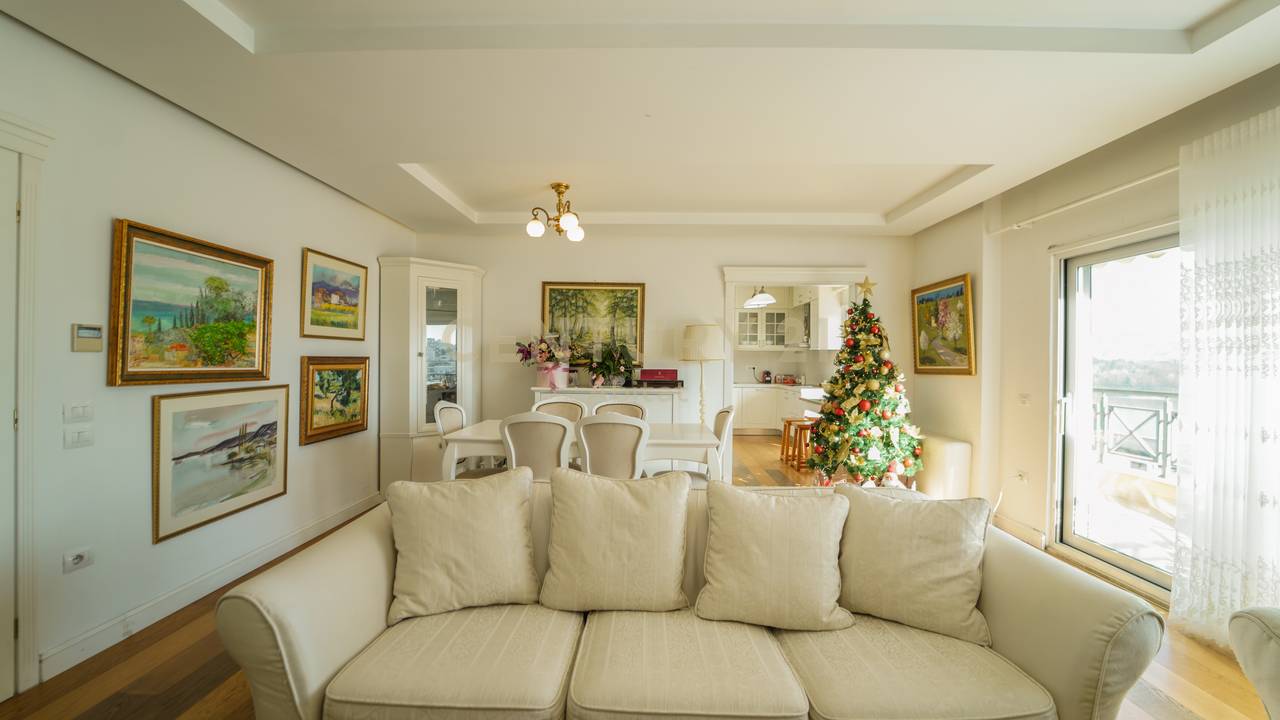 APPARTAMENTO SUPER PREMIUM IN VENDITA – LAGO ARTIFICIALE, ADIACENTE AL GIARDINO ZOOLOGICO