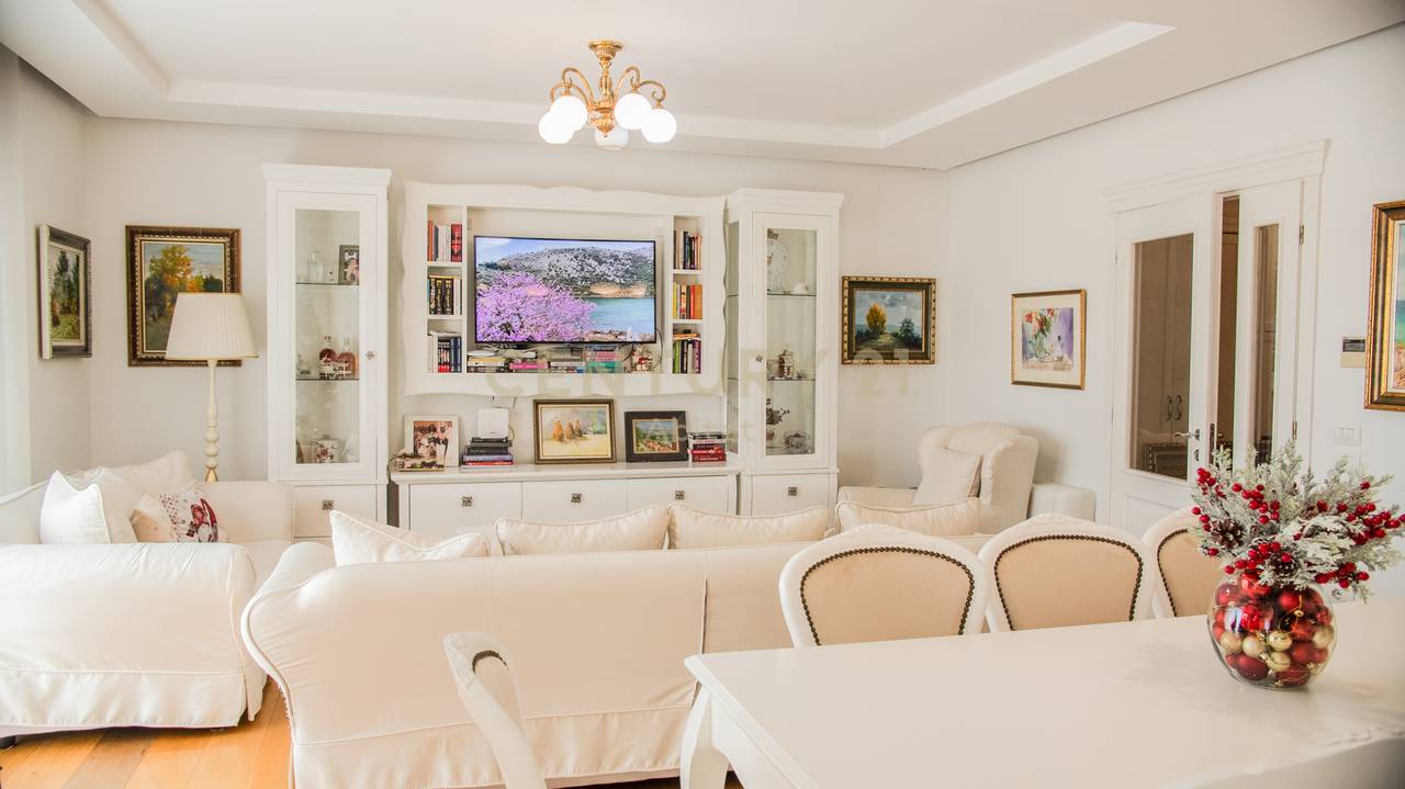 APPARTAMENTO SUPER PREMIUM IN VENDITA – LAGO ARTIFICIALE, ADIACENTE AL GIARDINO ZOOLOGICO