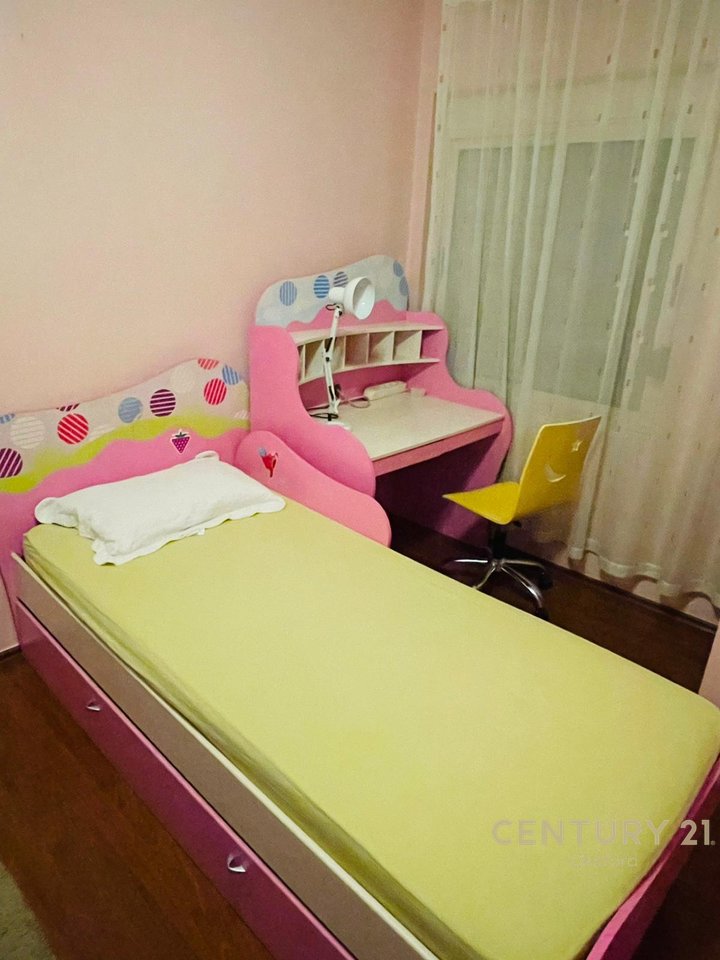 JAPIM ME QIRA APARTMENT 2+1 TEK KODRA E PRIFTIT