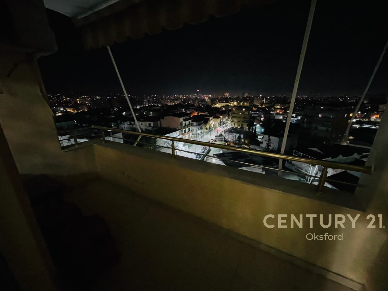 JAPIM ME QIRA APARTMENT 2+1 TEK KODRA E PRIFTIT