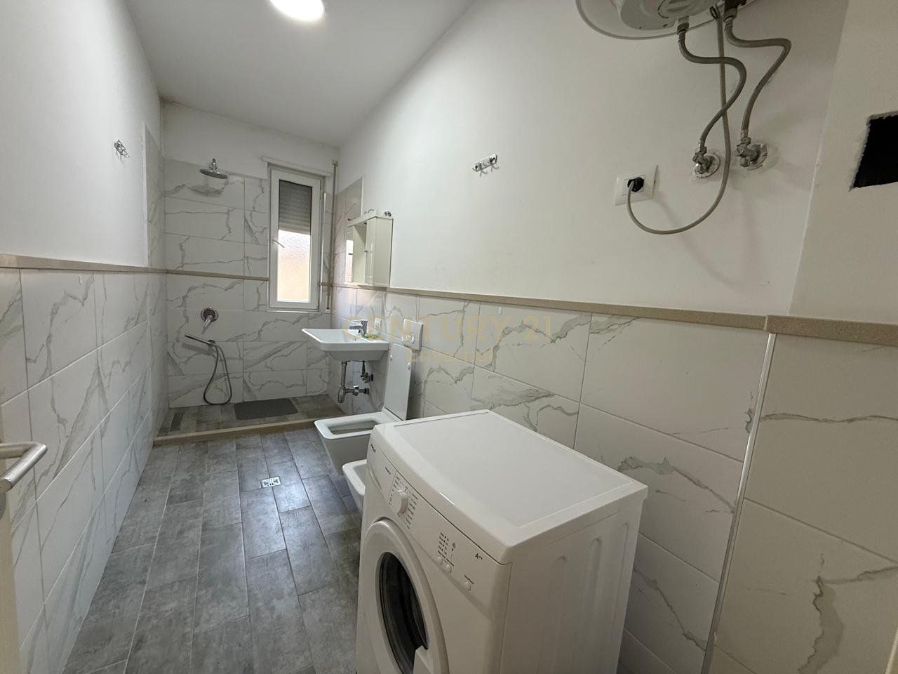 Apartament 1+1+Post Parkimi Me Qira në Selite