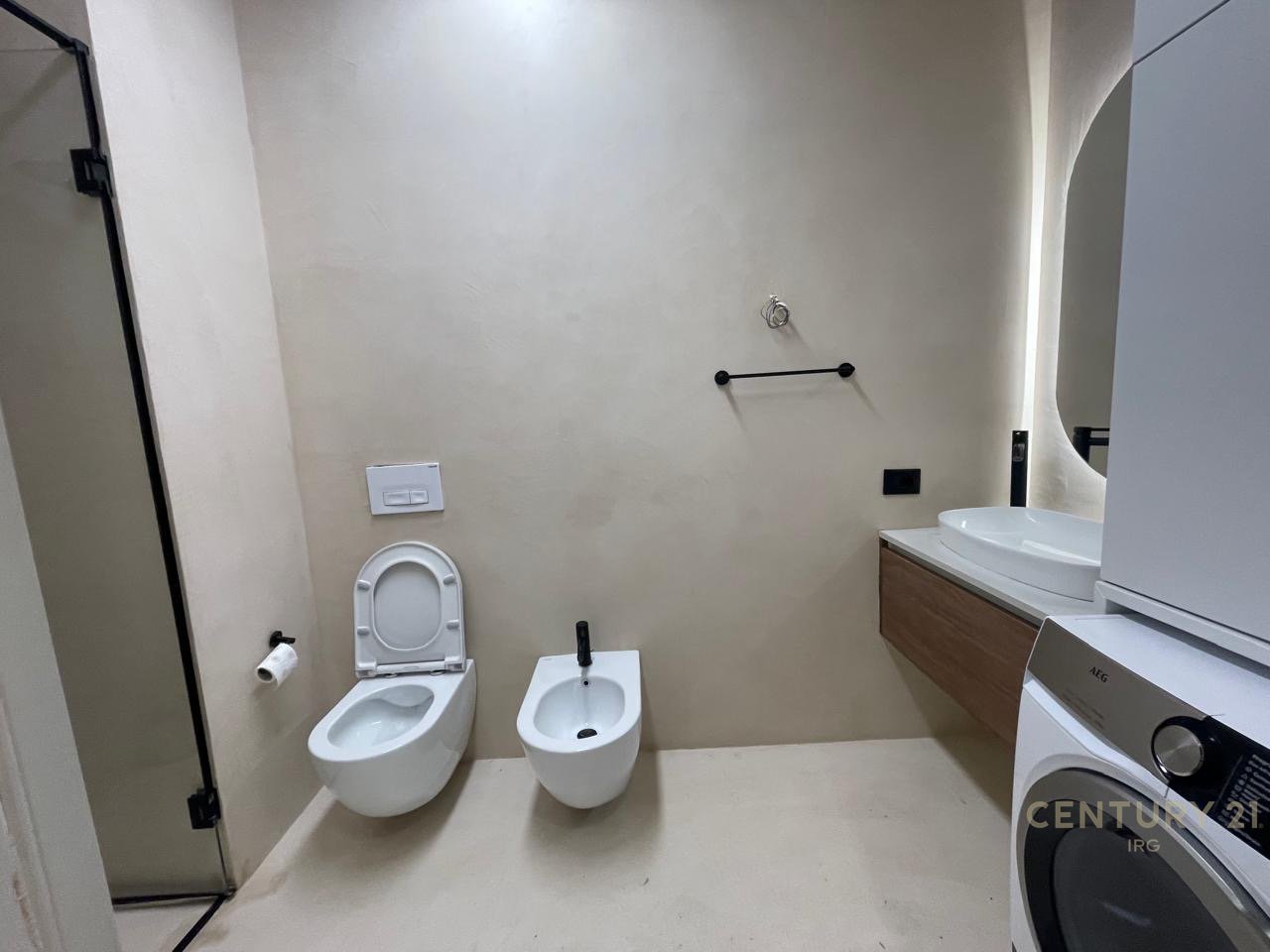 JEPET ME QIRA APARTAMENT 1+1 LUKSOZ TEK KOMPLEKSI MAGNET  !