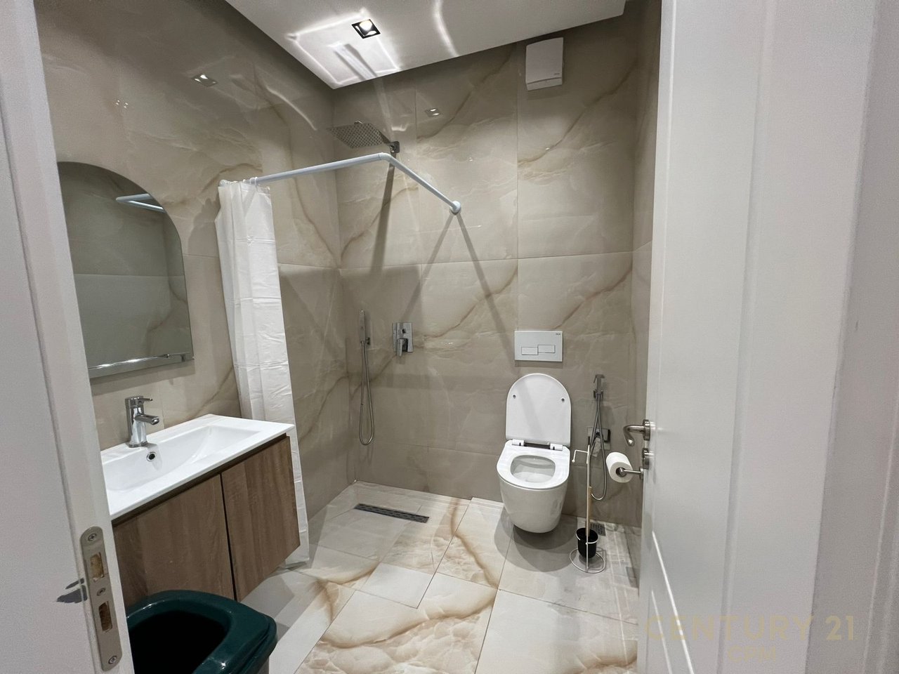 Apartment 2+1 for sale near the botanical garden