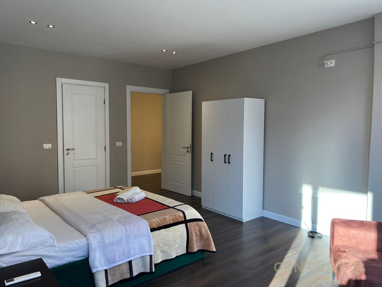 Apartment 2+1 for sale near the botanical garden