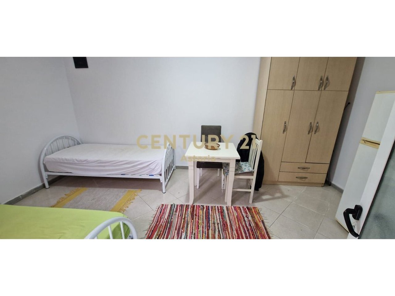 Studio apartment for rent in the Embassy Block, Durres Street!