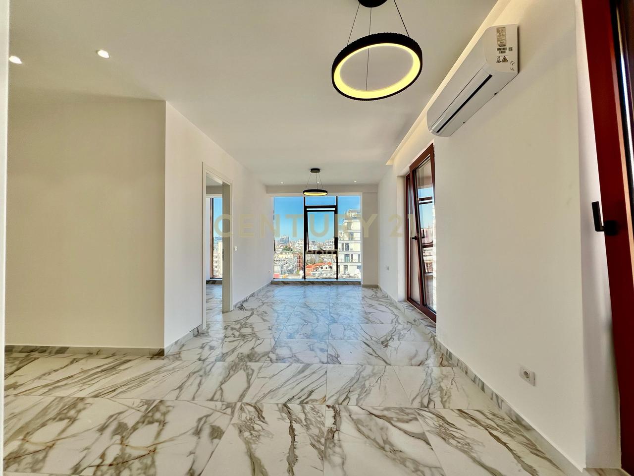 SHESIM, SUPER APARTAMENT 1️⃣➕1️⃣ me PAMJE FANTASTIKE, RRUGA KAVAJËS‼️