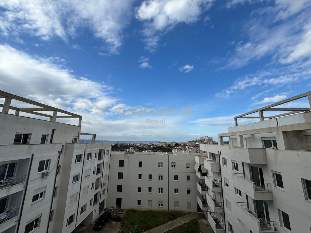IN VENDITA APPARTAMENTO 2+1 A FRESK CON GIARDINO DI 112M2