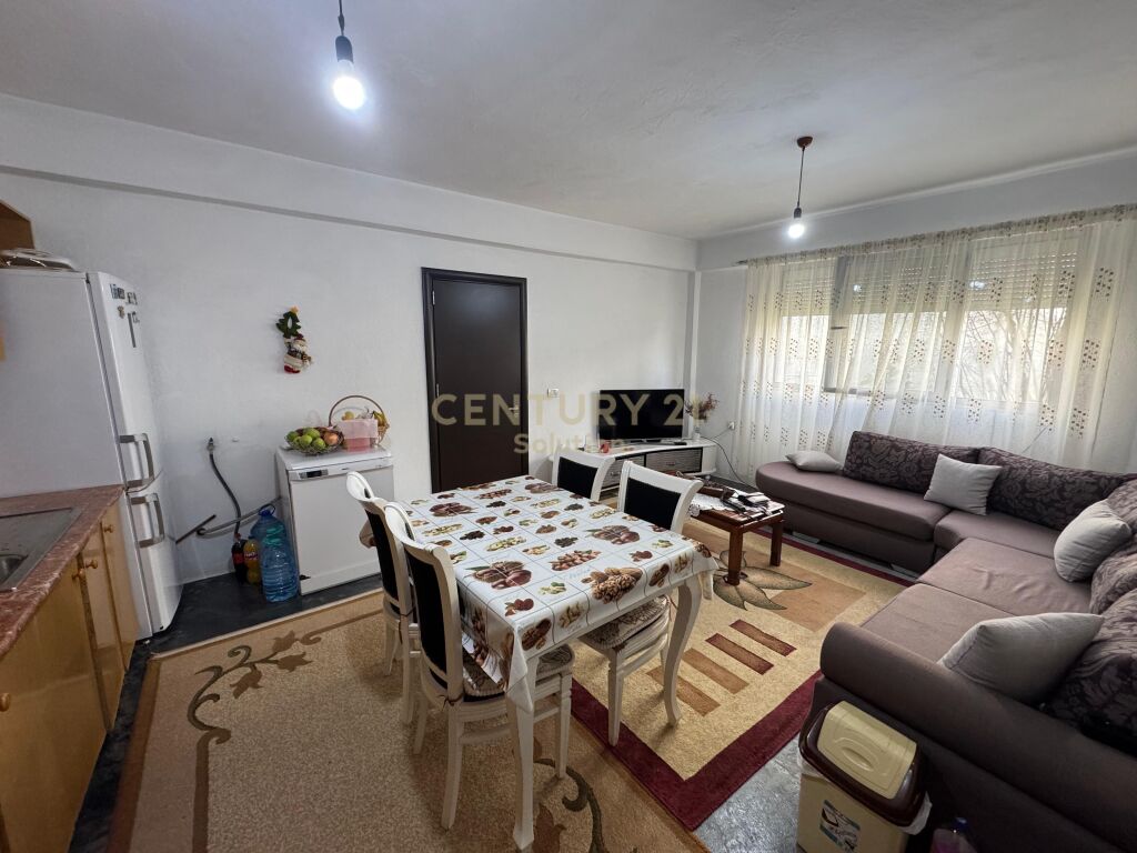 TWO-STOREY VILLA FOR RENT IN SAUK!