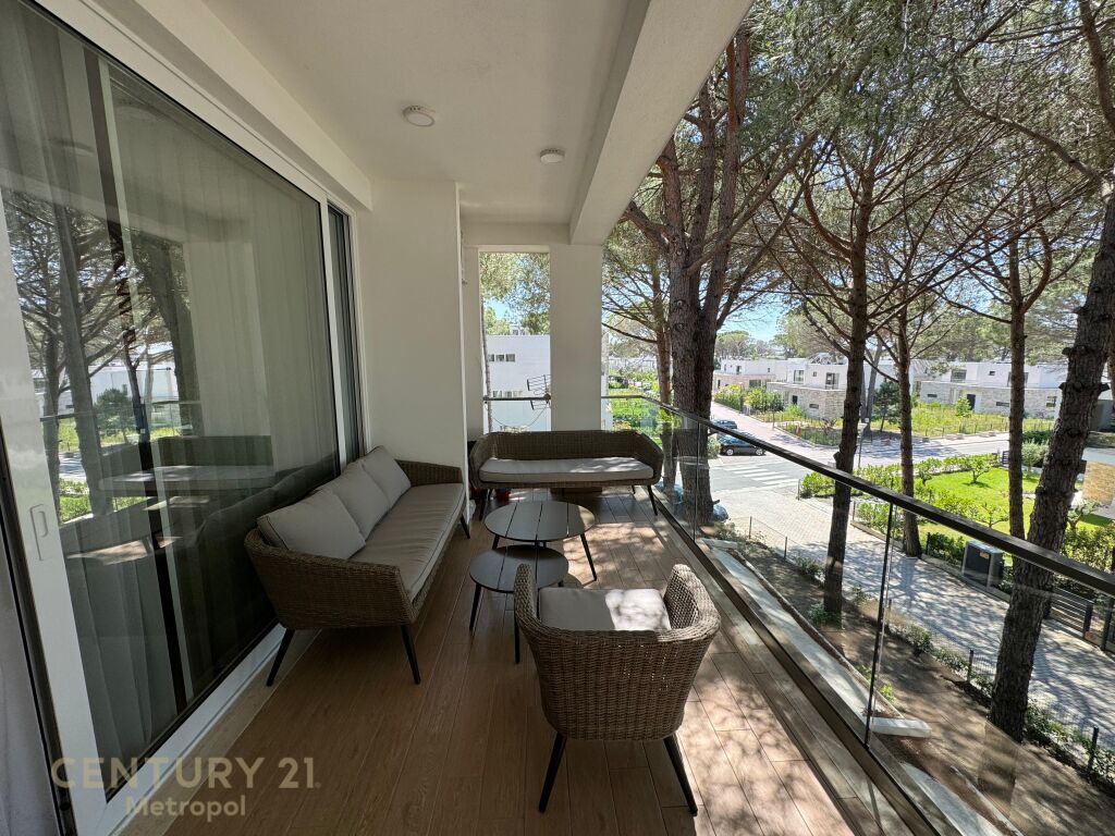 SAN PIETRO, APARTAMENT 2+1 PER SHITJE!