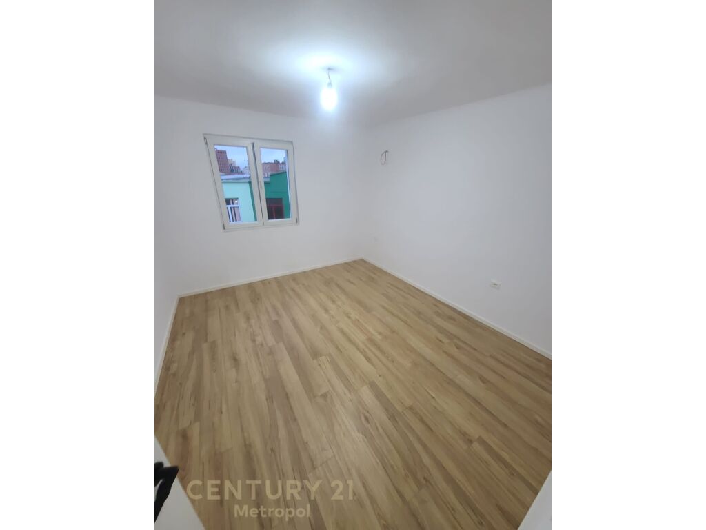 APPARTAMENTO 1+1 IN VENDITA IN VIA 4 DESHMORET!