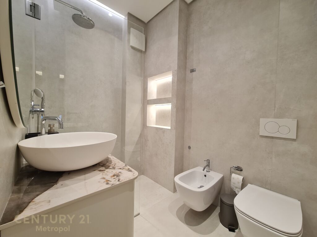For sale premium apartment 3+1+2, near Tegu-Lundër!