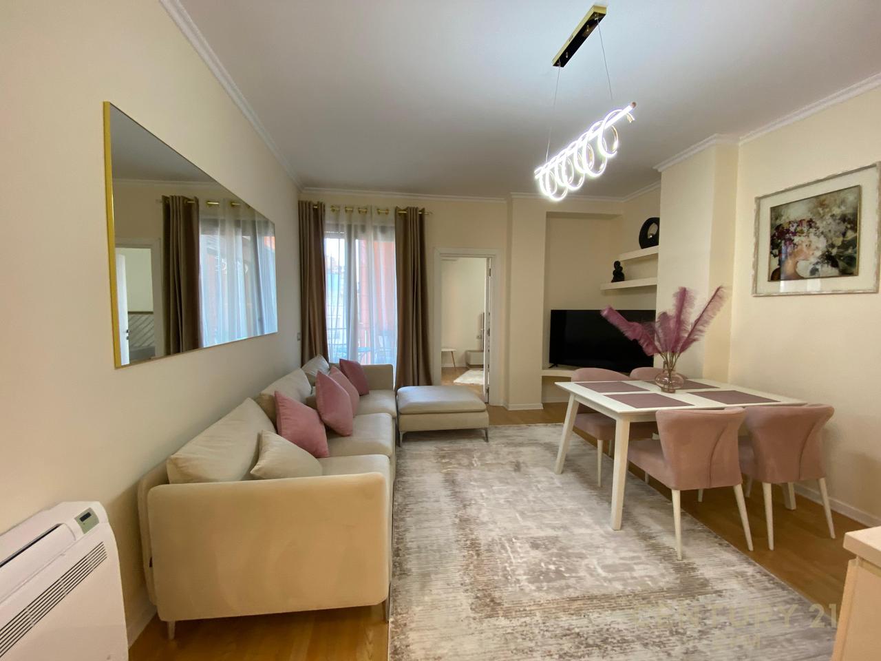 ON KOSOVAREV STREET WE RENT A 2+1 APARTMENT