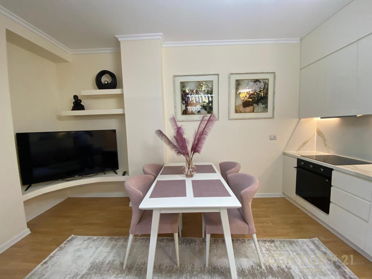 ON KOSOVAREV STREET WE RENT A 2+1 APARTMENT