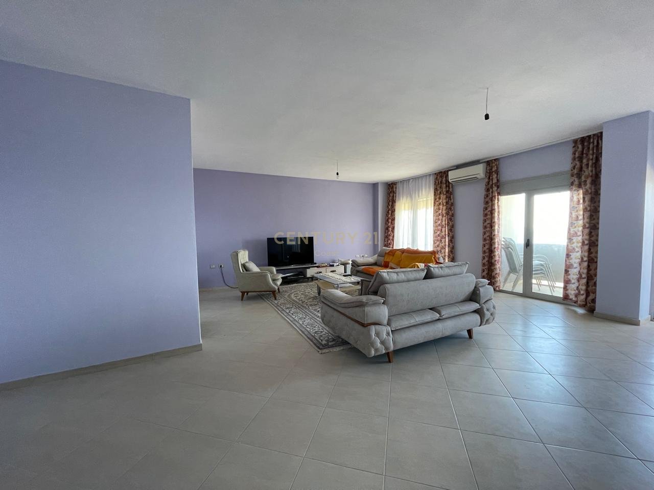 OPPORTUNITÀ!!! DUE APPARTAMENTI IN VENDITA 2+1 E 1+1 CON VISTA MARE ALL'ODEON RESIDENCE, VLORE!!!