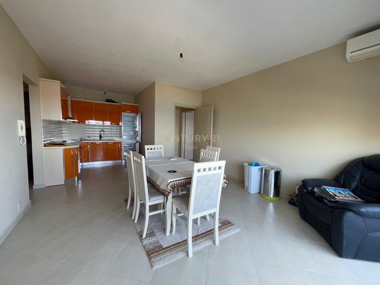 OPPORTUNITÀ!!! DUE APPARTAMENTI IN VENDITA 2+1 E 1+1 CON VISTA MARE ALL'ODEON RESIDENCE, VLORE!!!