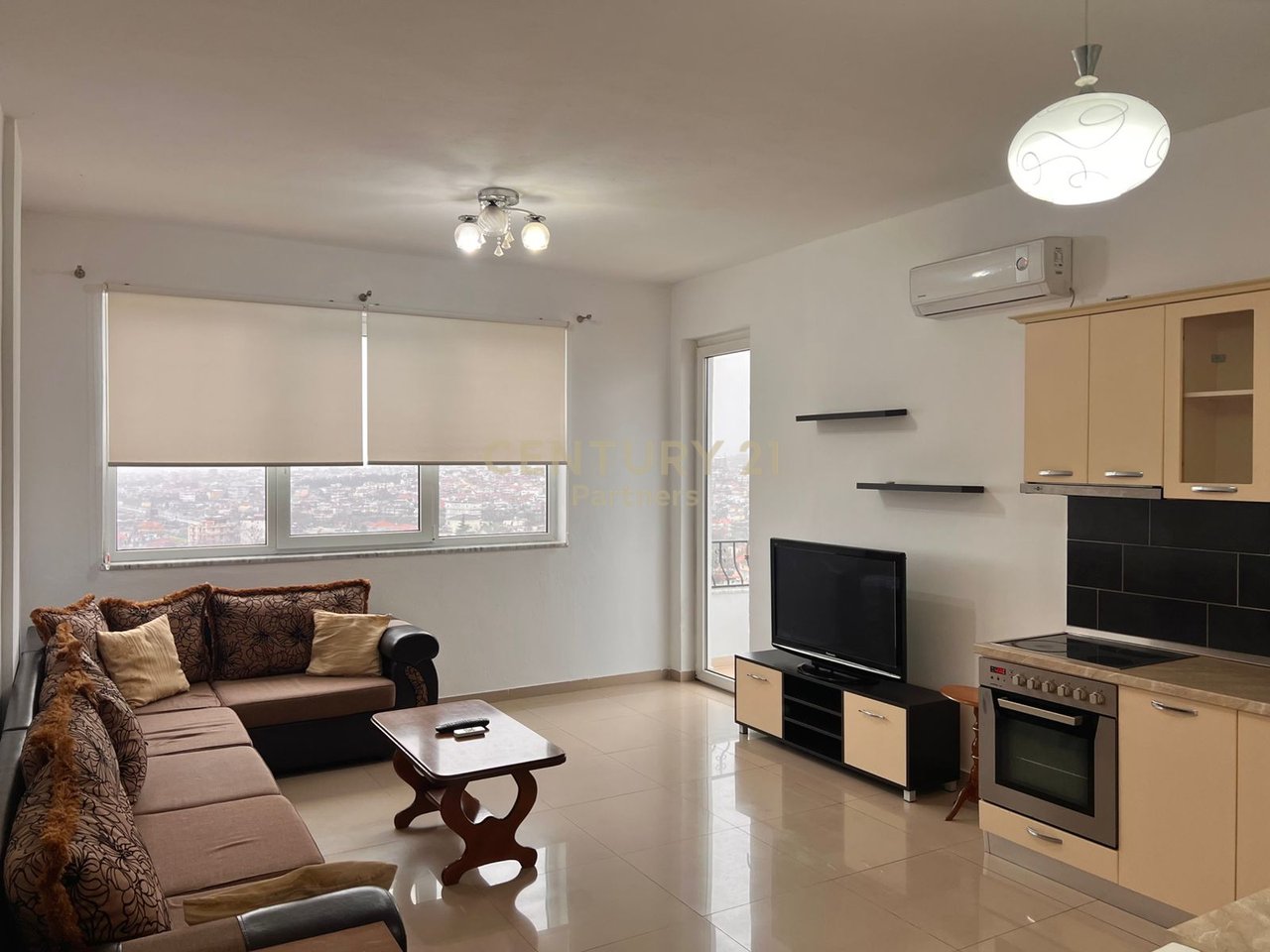 APARTMENT FOR RENT IN FRESK 2 MINUTES FROM THE BIG RING
