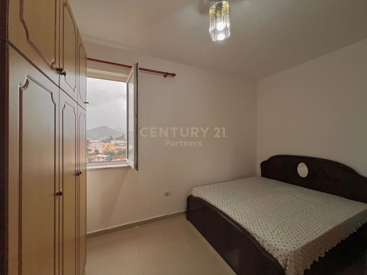 APARTMENT FOR RENT IN FRESK 2 MINUTES FROM THE BIG RING