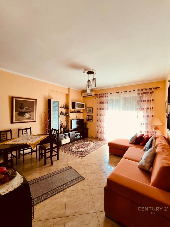 Appartamento 1+1 in affitto – Via Babe Rexha, vicino al Complesso Magnet
Prezzo: 450€ / mese