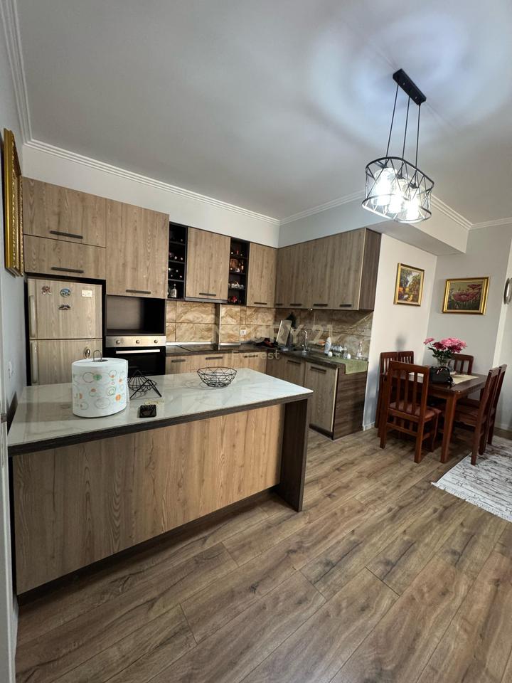 FRESK, APARTMENT FOR SALE  2+1+2