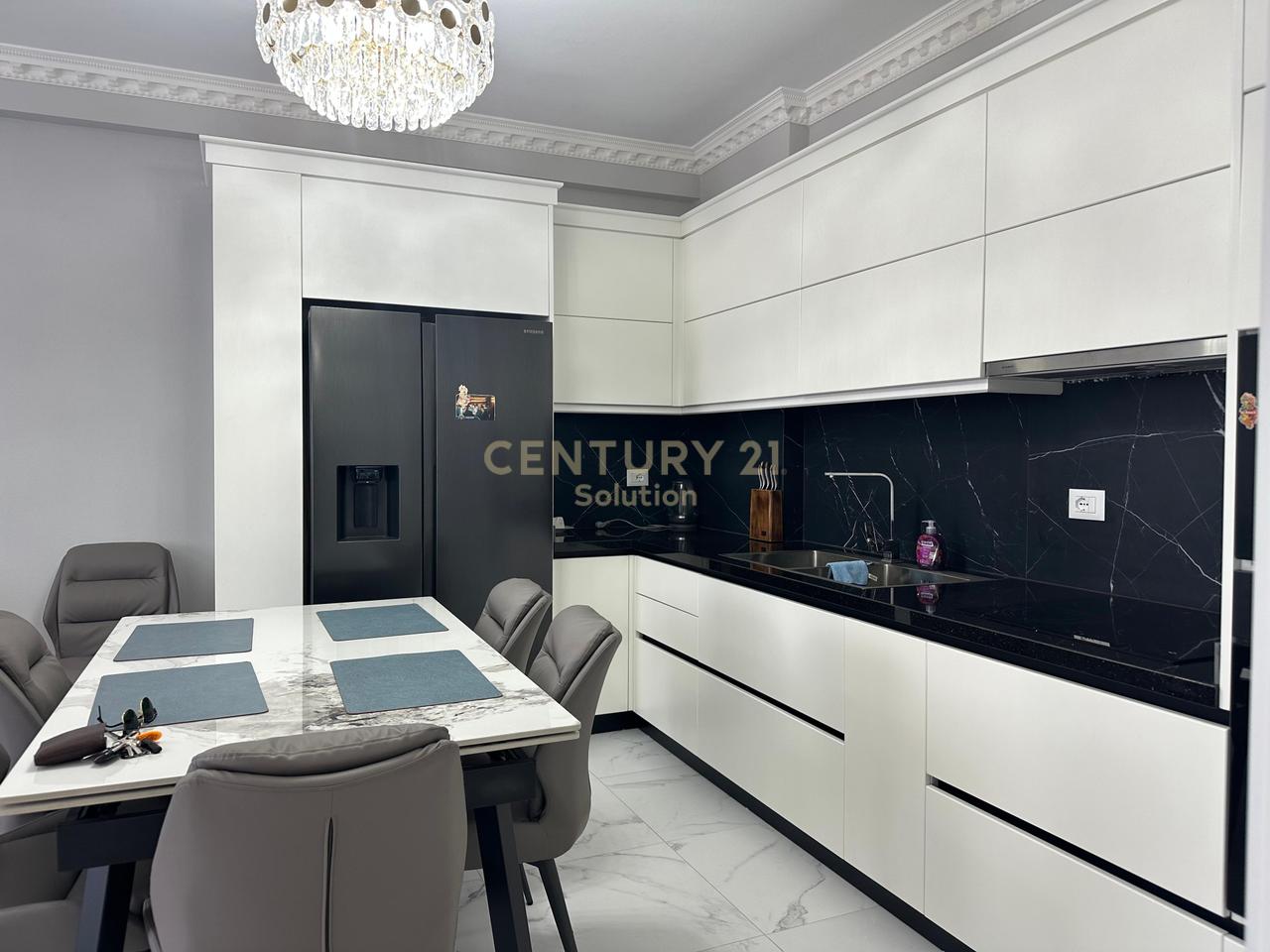 JEPET ME QIRA APARTAMENT 2+1+2 TE VILA L 2 !!!