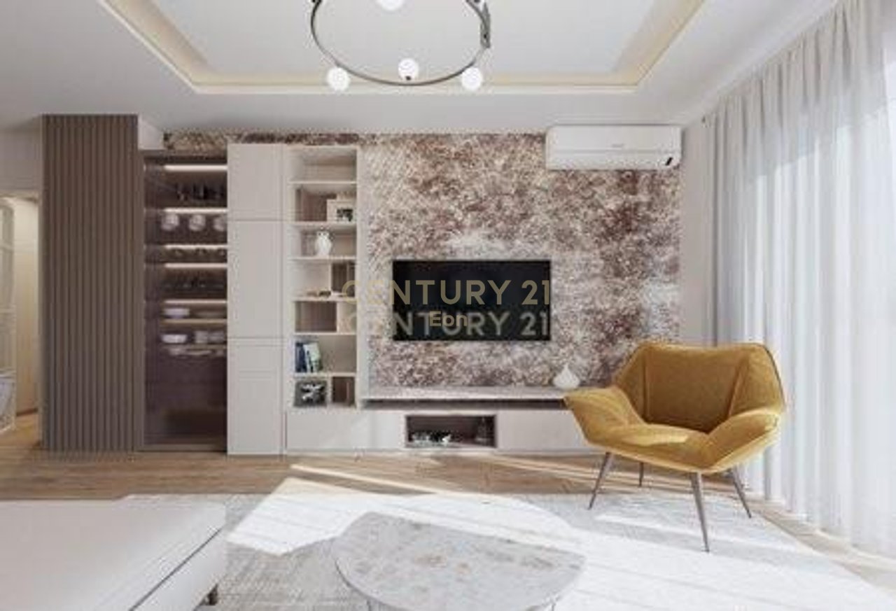 APPARTAMENTO 2+1+2 IN VENDITA NEL CENTRO DI DURAZZO!!