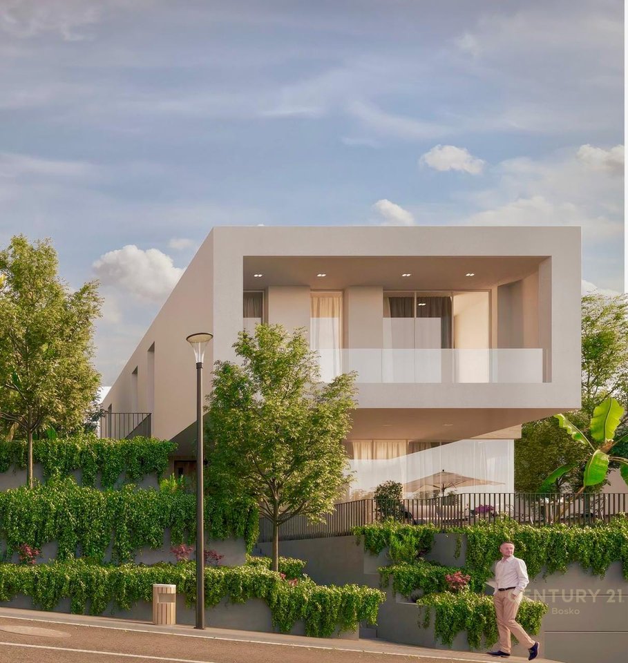 Blin Residence, Villa with Pool for Sale – Third Line on the Shore of Lake Farka