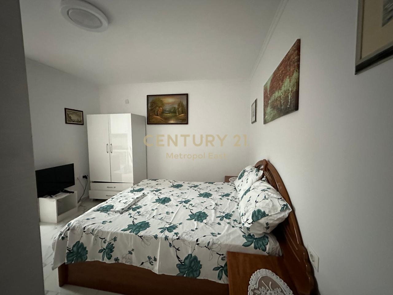 4 Studios for Sale in the Center of Saranda