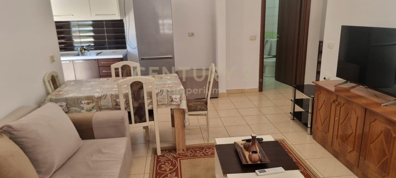 APARTAMENT 1+1 ME QIRA TEK KODRA E DIELLIT pran fondacionit ELEONORA !